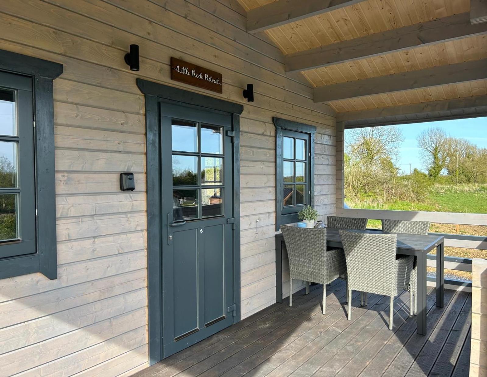 Little Rock Retreat Log Cabin With Hot Tub Castletown Gheoghegan Exterior foto